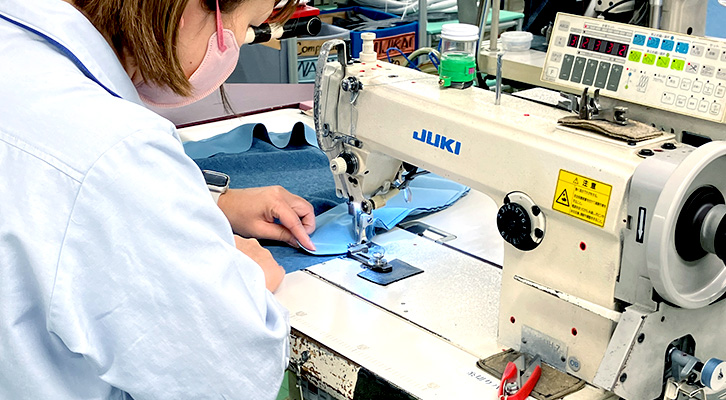 Electropolishing process on metal parts