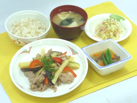 社員食堂メニュー3